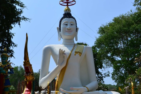 Wat Ko Kaew Pitsadan