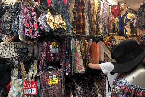 Buying cheap clothes in Bangkok