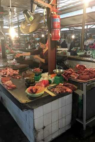 Châu Long Market